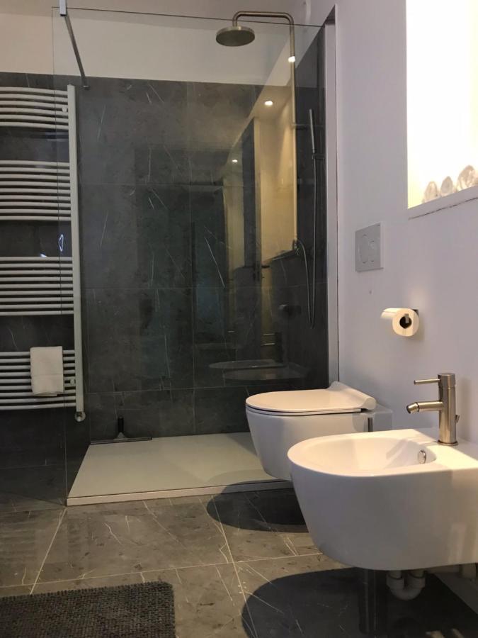 Sotto La Vigna Charm Stay Adults Only Vacation Suite Montegrosso dʼAsti Екстериор снимка