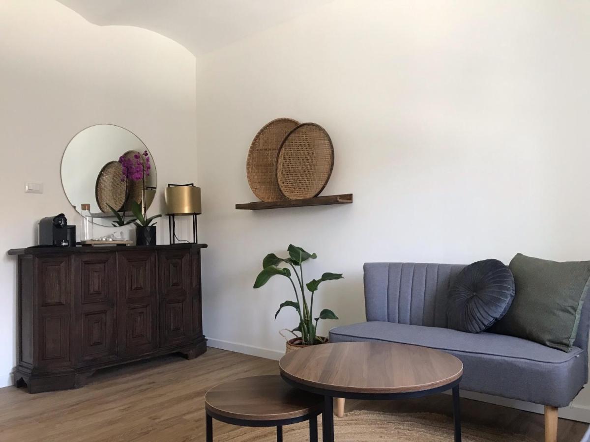 Sotto La Vigna Charm Stay Adults Only Vacation Suite Montegrosso dʼAsti Екстериор снимка