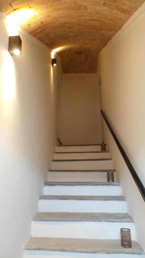 Sotto La Vigna Charm Stay Adults Only Vacation Suite Montegrosso dʼAsti Екстериор снимка