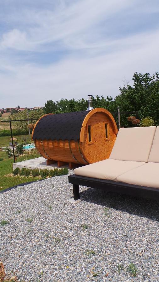 Sotto La Vigna Charm Stay Adults Only Vacation Suite Montegrosso dʼAsti Екстериор снимка
